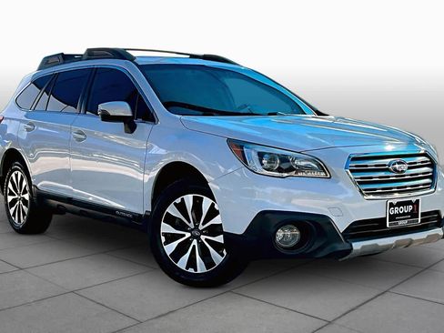 Used 2017 Subaru Outback 2.5i Limited AWD/4WD image 3