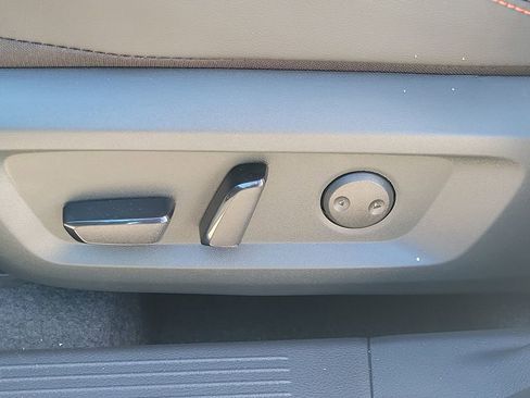 New 2026 Nissan Rogue Rock Creek image 32