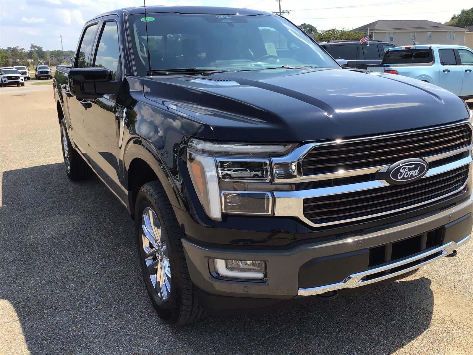 New 2026 Ford F150 King Ranch w/ Equipment Group 601A High AWD/4WD image 8