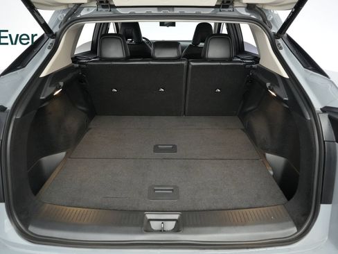 Used 2024 Nissan Ariya AWD image 8