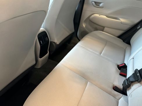 Certified 2025 Hyundai Kona SEL AWD/4WD image 12