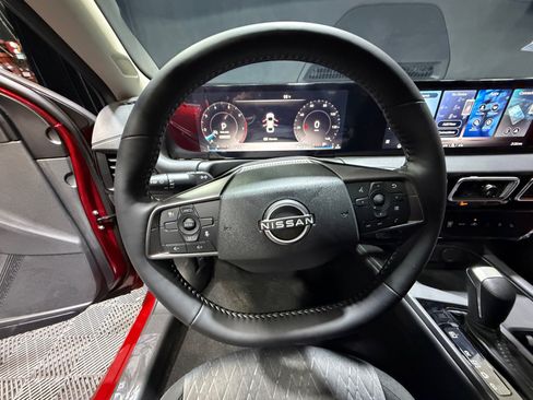 New 2026 Nissan Sentra SV w/ SV Convenience Package FWD image 9
