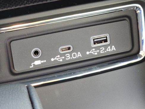 New 2025 Subaru Ascent Bronze Edition image 9