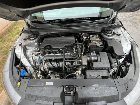 Used 2025 Kia K4 LXS image 31