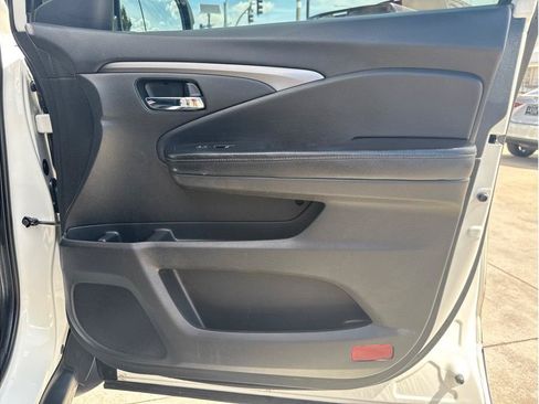 Used 2018 Honda Pilot EX-L image 38