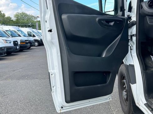 Used 2025 Mercedes-Benz Sprinter 2500 image 26