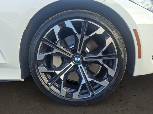 Certified 2025 BMW 330i xDrive Sedan w/ Premium Package image 9