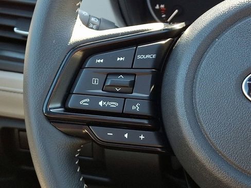 Used 2025 Subaru Forester Premium image 20