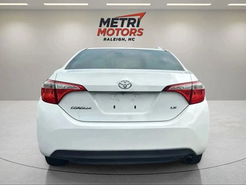 Used 2014 Toyota Corolla LE image 6