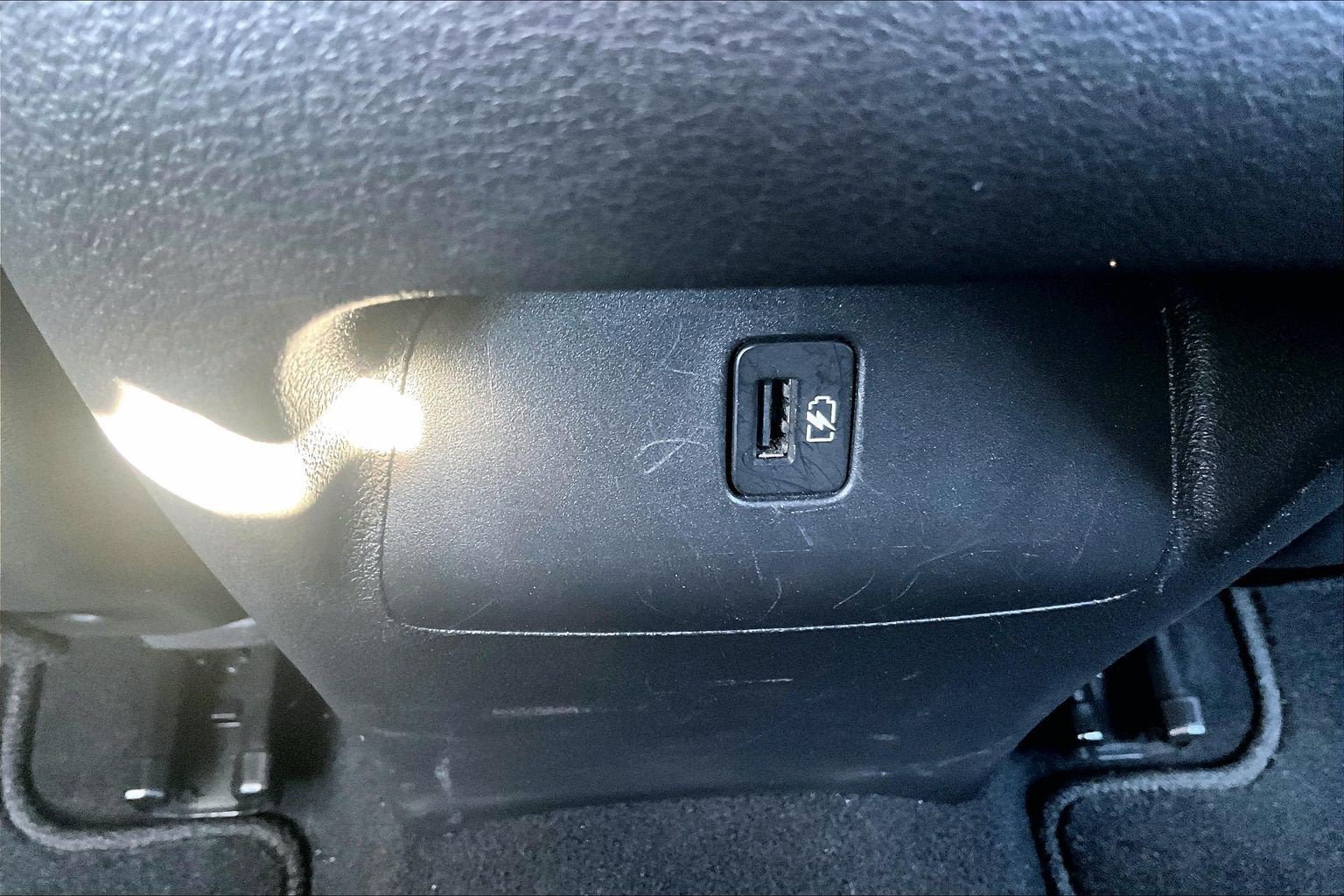 Used 2023 Nissan Sentra SV FWD image 31