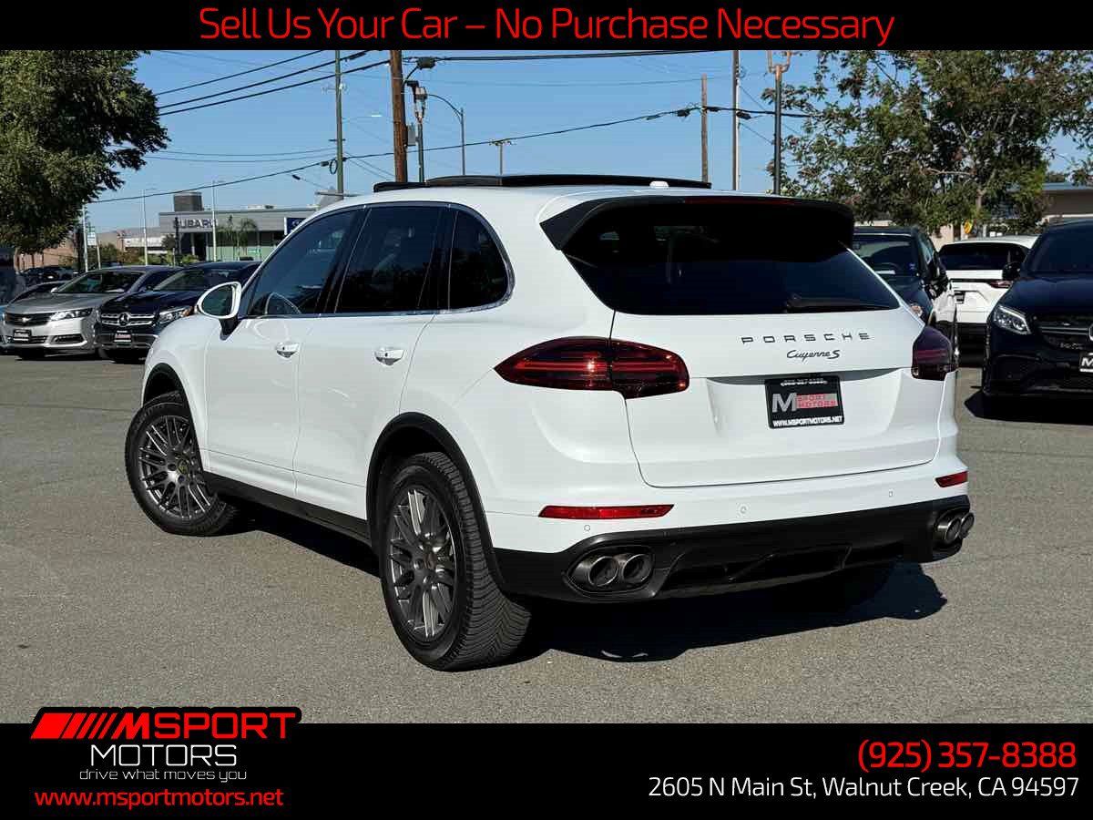 Used 2016 Porsche Cayenne S AWD/4WD image 4