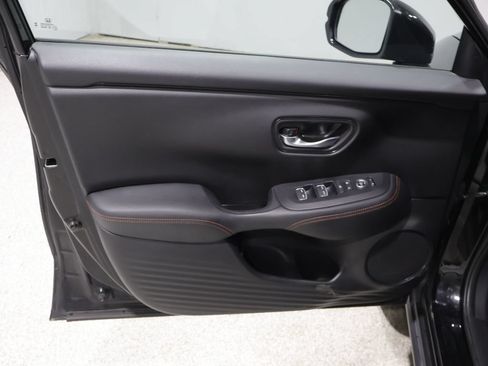 Used 2024 Honda HR-V Sport image 12