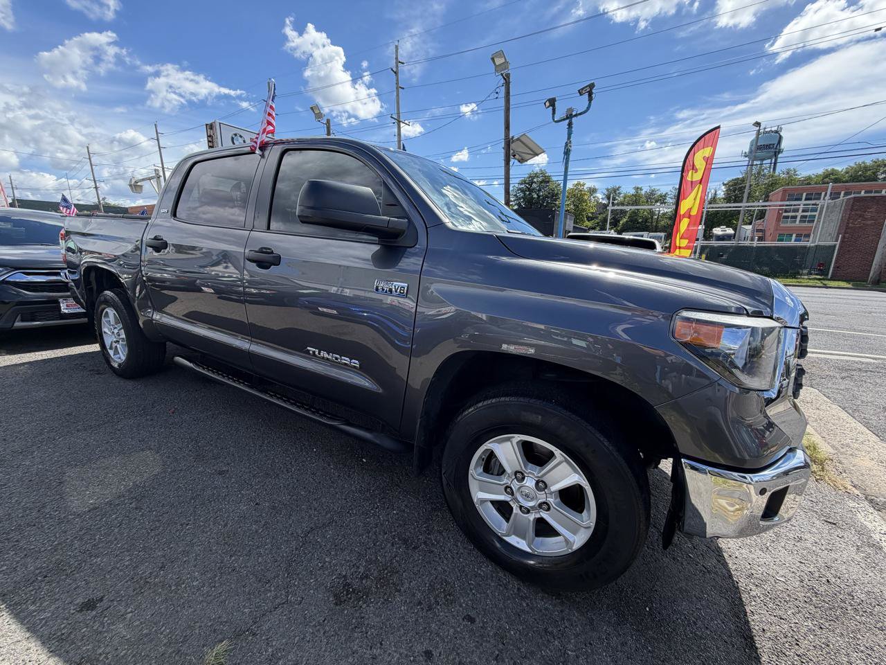 Used 2021 Toyota Tundra SR5 AWD/4WD image 14