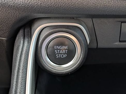Used 2025 Toyota Grand Highlander FWD image 19