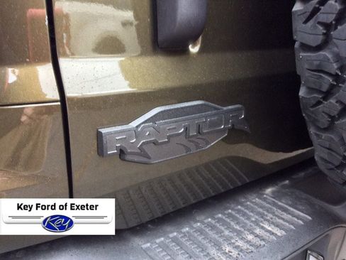 New 2025 Ford Bronco Raptor image 16