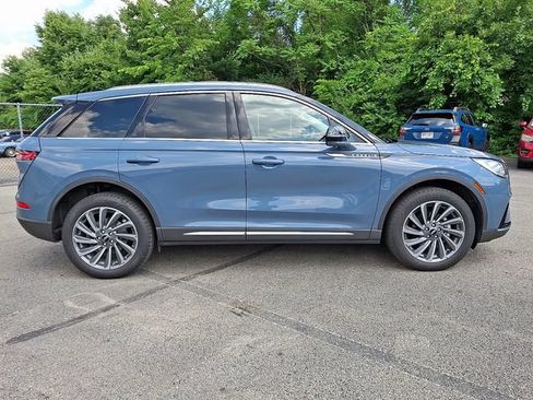 Certified 2023 Lincoln Corsair Reserve w/ Equipment Group 201A AWD/4WD image 7