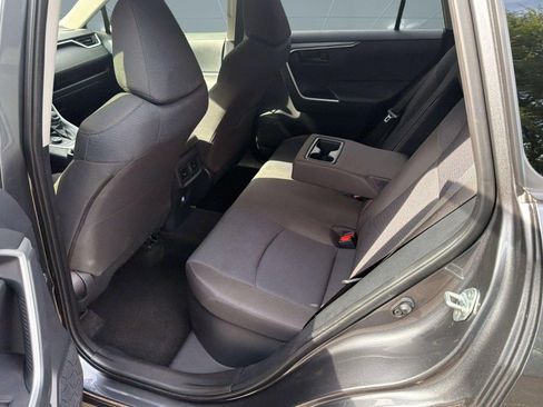 Used 2025 Toyota RAV4 LE AWD/4WD image 20