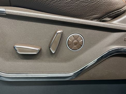 New 2026 Ford F150 King Ranch w/ Equipment Group 601A High image 34