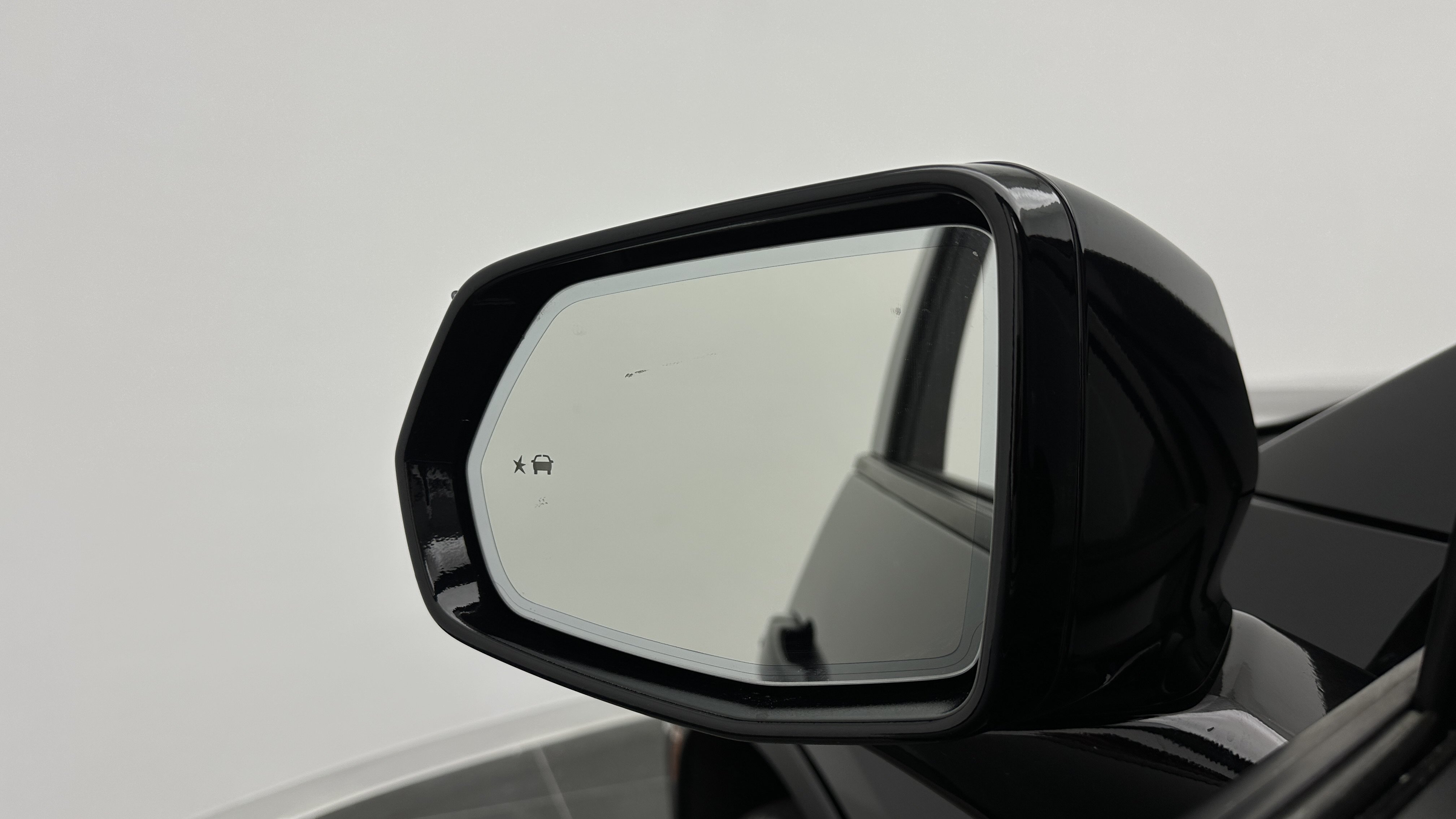 Used 2023 Chevrolet Blazer LT FWD image 14