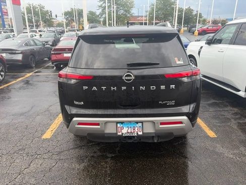Used 2022 Nissan Pathfinder Platinum w/ Cargo Package AWD/4WD image 11