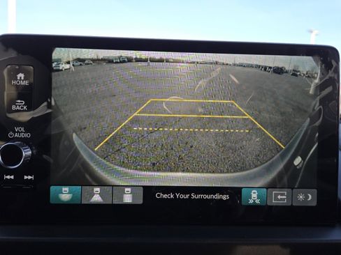 Used 2025 Honda Pilot EX-L image 27