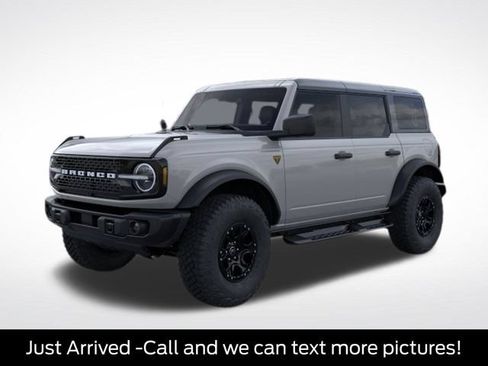 New 2026 Ford Bronco Badlands w/ Wildtrak Package AWD/4WD image 1