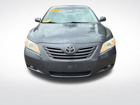 Used 2009 Toyota Camry XLE FWD image 8