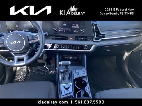 Certified 2024 Kia Sportage LX image 12
