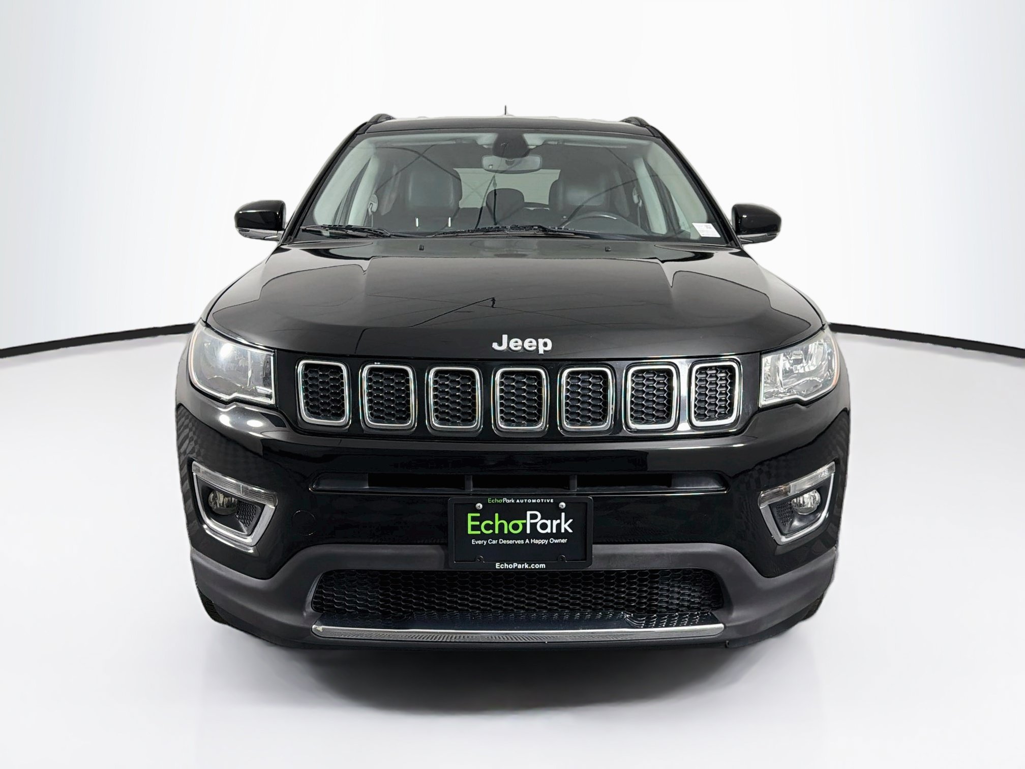 Used 2019 Jeep Compass Limited w/ Safety & Security Group AWD/4WD image 2