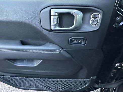 Used 2021 Jeep Wrangler Unlimited Sahara w/ Cold Weather Group image 25