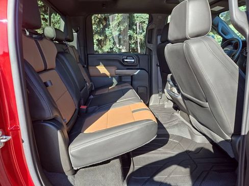 Used 2022 Chevrolet Silverado 2500 High Country AWD/4WD image 32