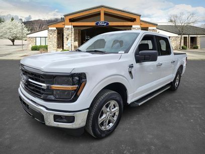 New 2025 Ford F150 XLT w/ Equipment Group 301A Standard