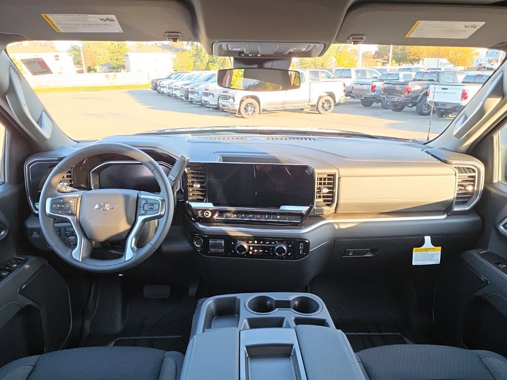 New 2026 Chevrolet Silverado 1500 RST w/ Protection Package AWD/4WD image 11