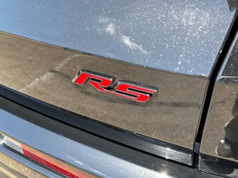 Used 2026 Chevrolet Traverse RS FWD image 13