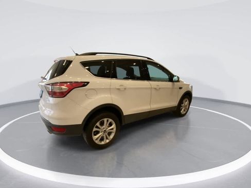 Used 2018 Ford Escape SEL w/ Ford Safe & Smart Package image 8