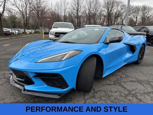 Used 2023 Chevrolet Corvette Stingray Preferred Cpe w/ Battery Protection Package RWD image 3