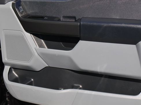 Used 2025 Ford F150 XL w/ Equipment Group 103A High image 17