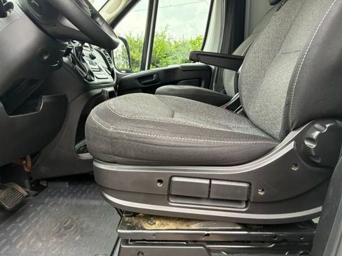 Used 2023 RAM ProMaster 3500 FWD image 12