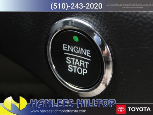 Used 2024 Ford Edge SEL image 26