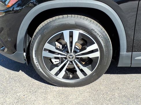 Certified 2025 Mercedes-Benz GLA 250 4MATIC image 10