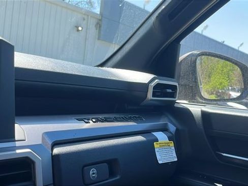 New 2026 Toyota Tacoma TRD Off-Road AWD/4WD image 15