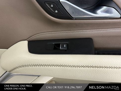 Used 2021 GMC Yukon Denali w/ Denali Premium Package AWD/4WD image 53