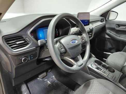 Certified 2025 Ford Escape Active AWD/4WD image 19