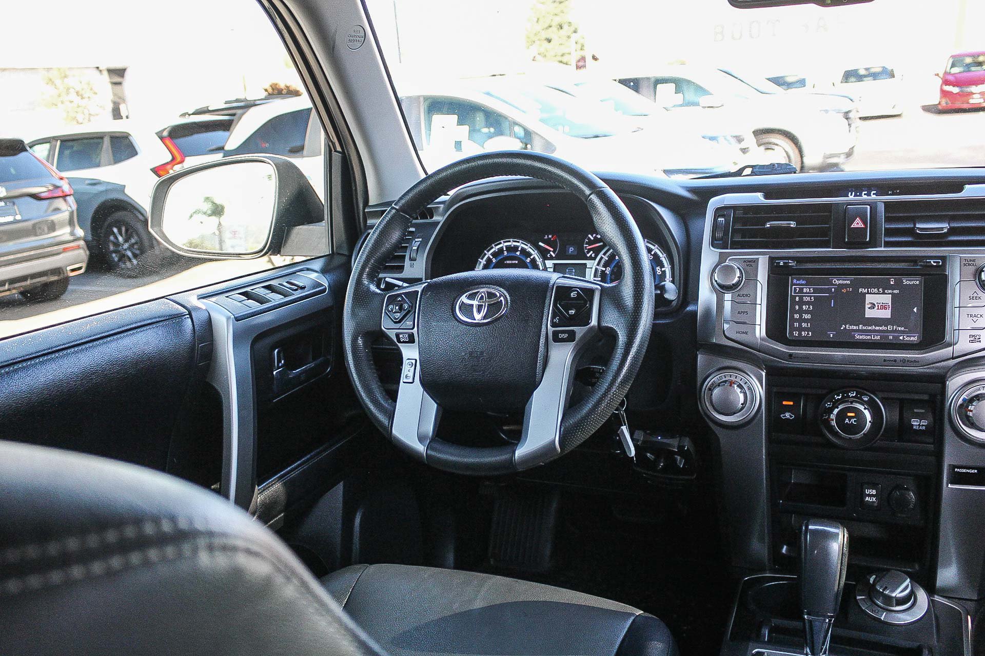 Used 2018 Toyota 4Runner SR5 Premium AWD/4WD image 5