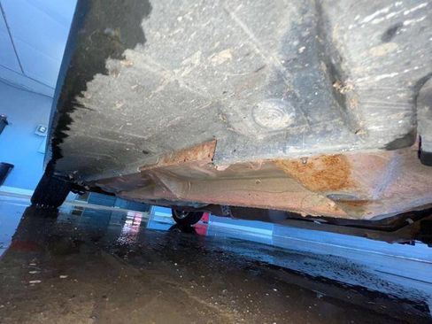 Used 2009 Pontiac Vibe w/ Preferred Package image 18