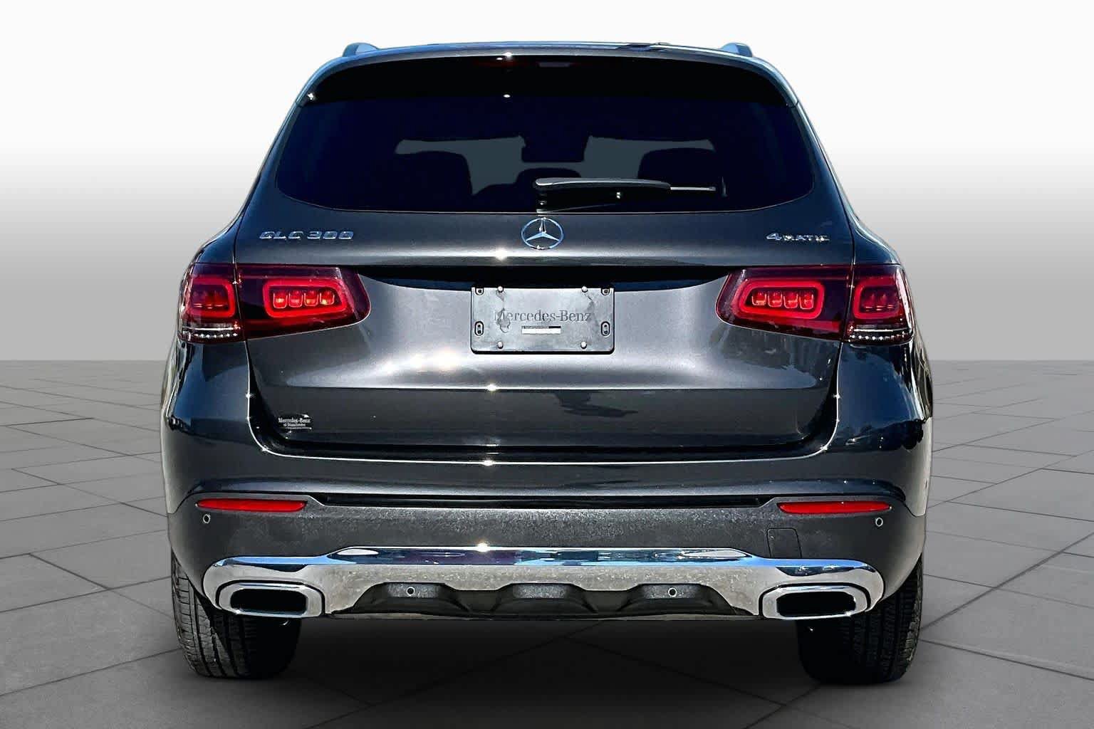 Used 2022 Mercedes-Benz GLC 300 4MATIC image 5