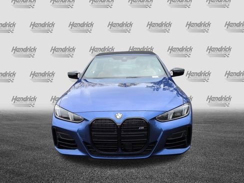 Used 2026 BMW M440i Convertible image 3