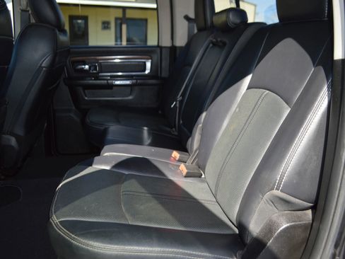 Used 2018 RAM 3500 Laramie w/ Convenience Group AWD/4WD image 20