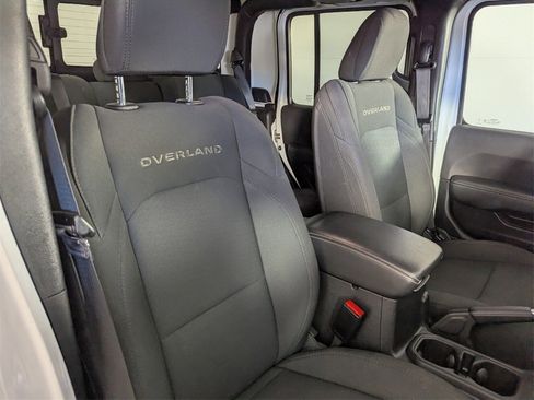 Certified 2023 Jeep Gladiator Overland image 31