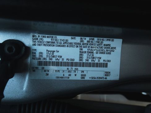 Used 2014 Ford Focus Titanium image 33